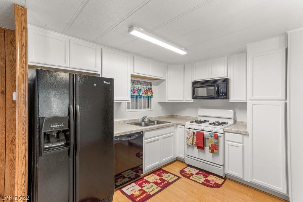 3306 Haleakala Drive