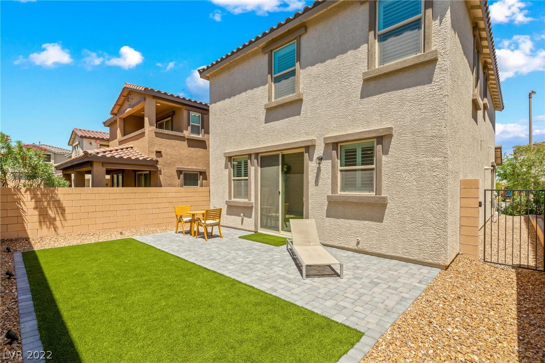 8099 Skye Canyon Grand Street