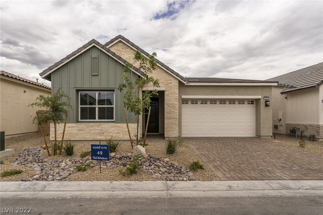 9009 Skye Treeline Street