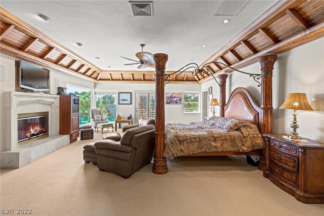 8101 Moonstone Circle