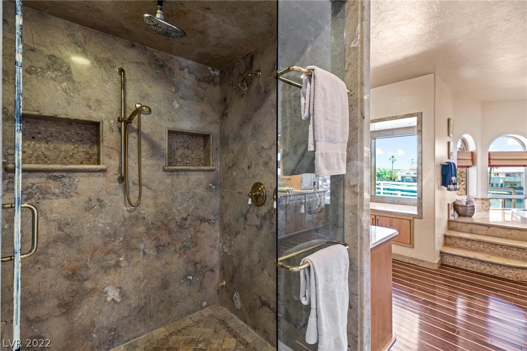 8101 Moonstone Circle