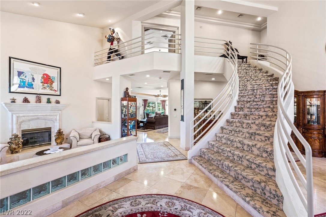 8101 Moonstone Circle