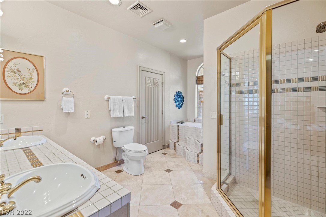 8101 Moonstone Circle