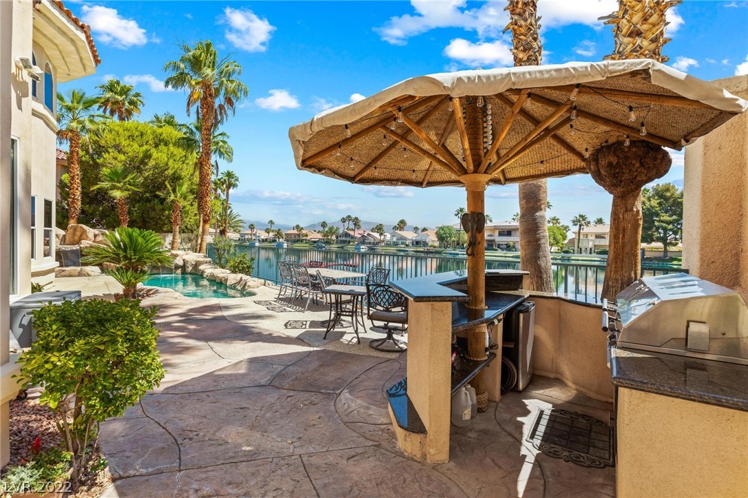 8101 Moonstone Circle