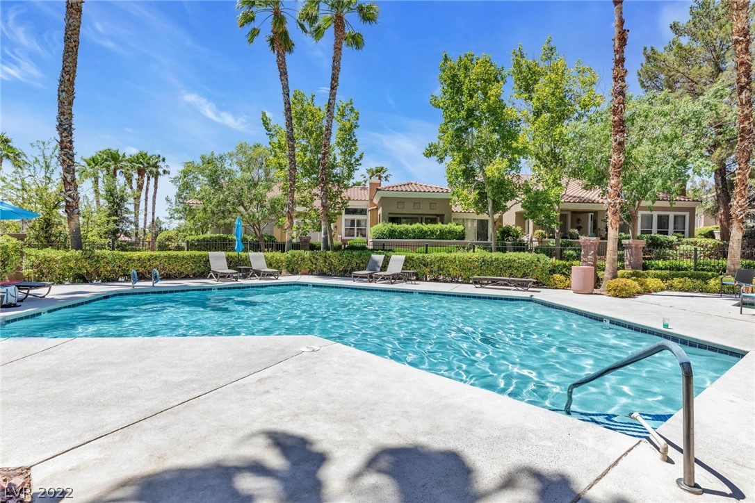 1901 Summer Point Street Unit: 102