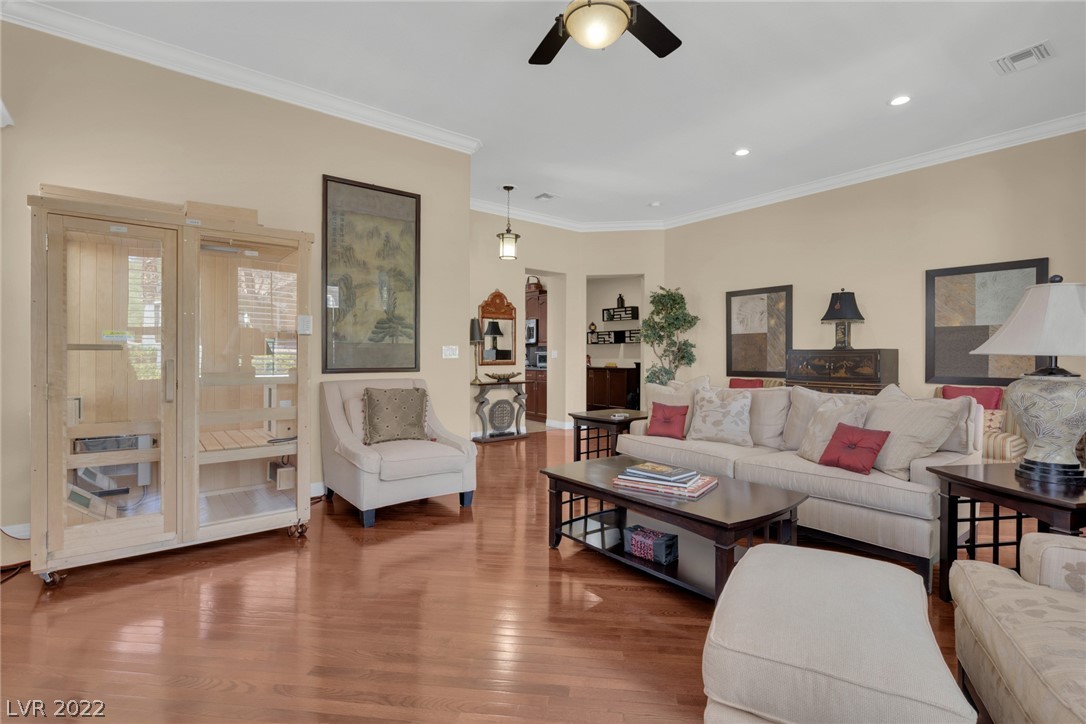 1901 Summer Point Street Unit: 102