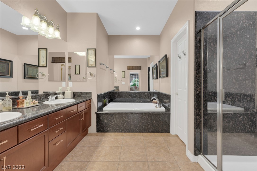 1901 Summer Point Street Unit: 102