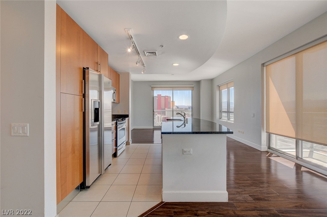 200 W Sahara Avenue Unit: 3101