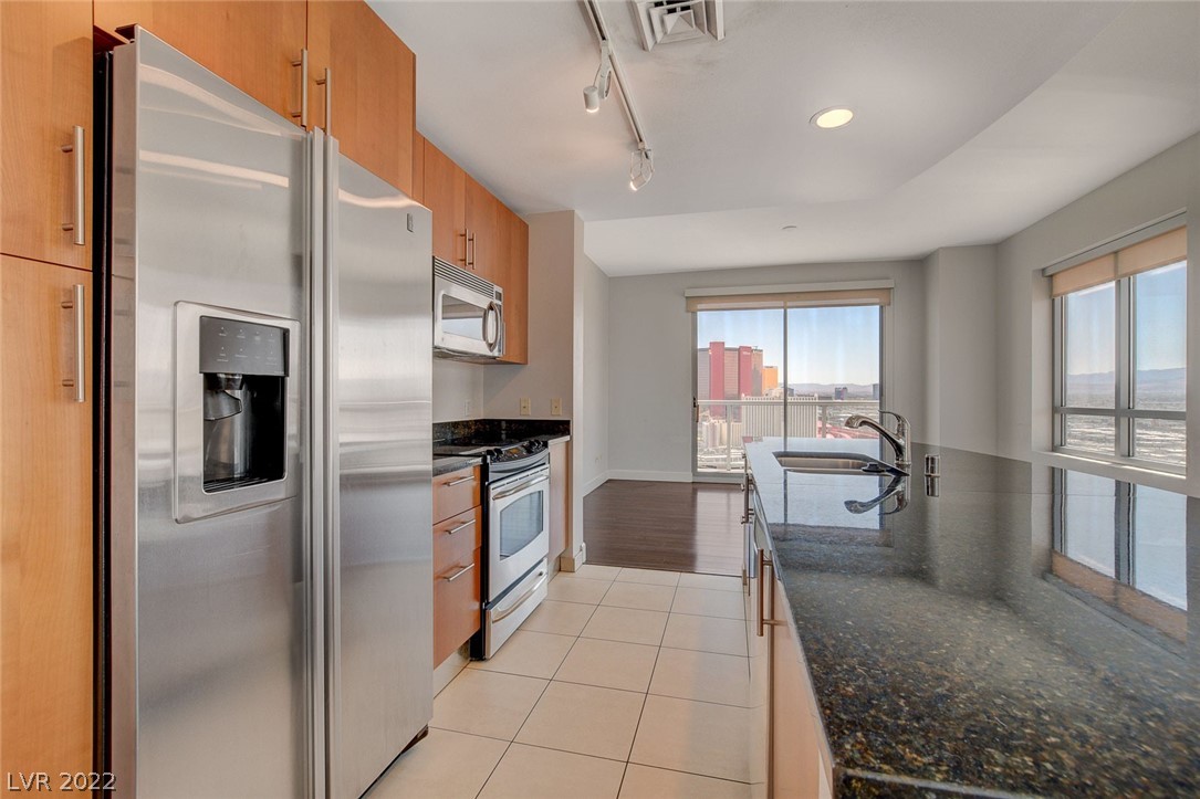 200 W Sahara Avenue Unit: 3101