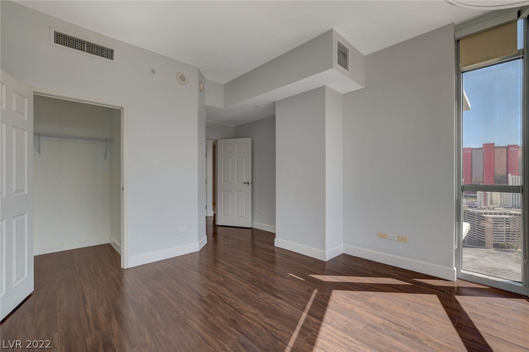 200 W Sahara Avenue Unit: 3101