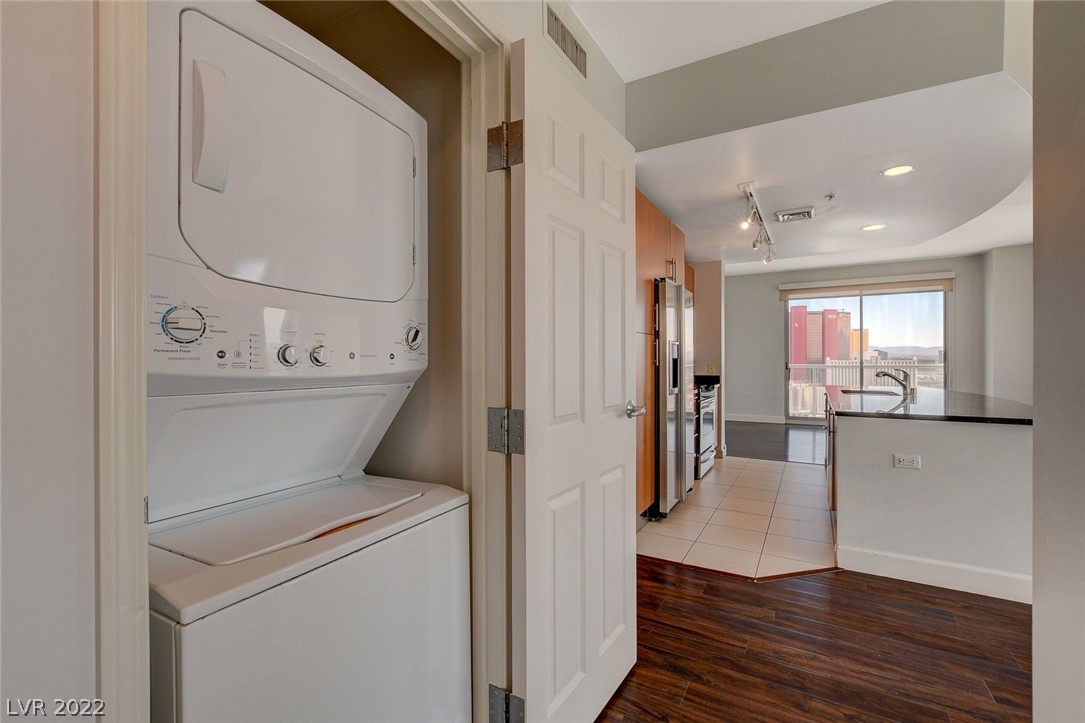 200 W Sahara Avenue Unit: 3101