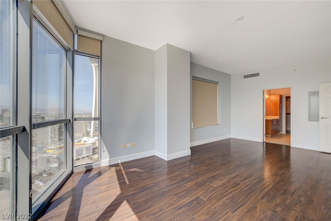 200 W Sahara Avenue Unit: 3101