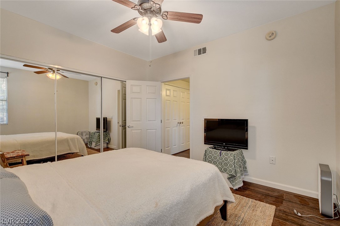 1830 N Buffalo Drive Unit: 2097