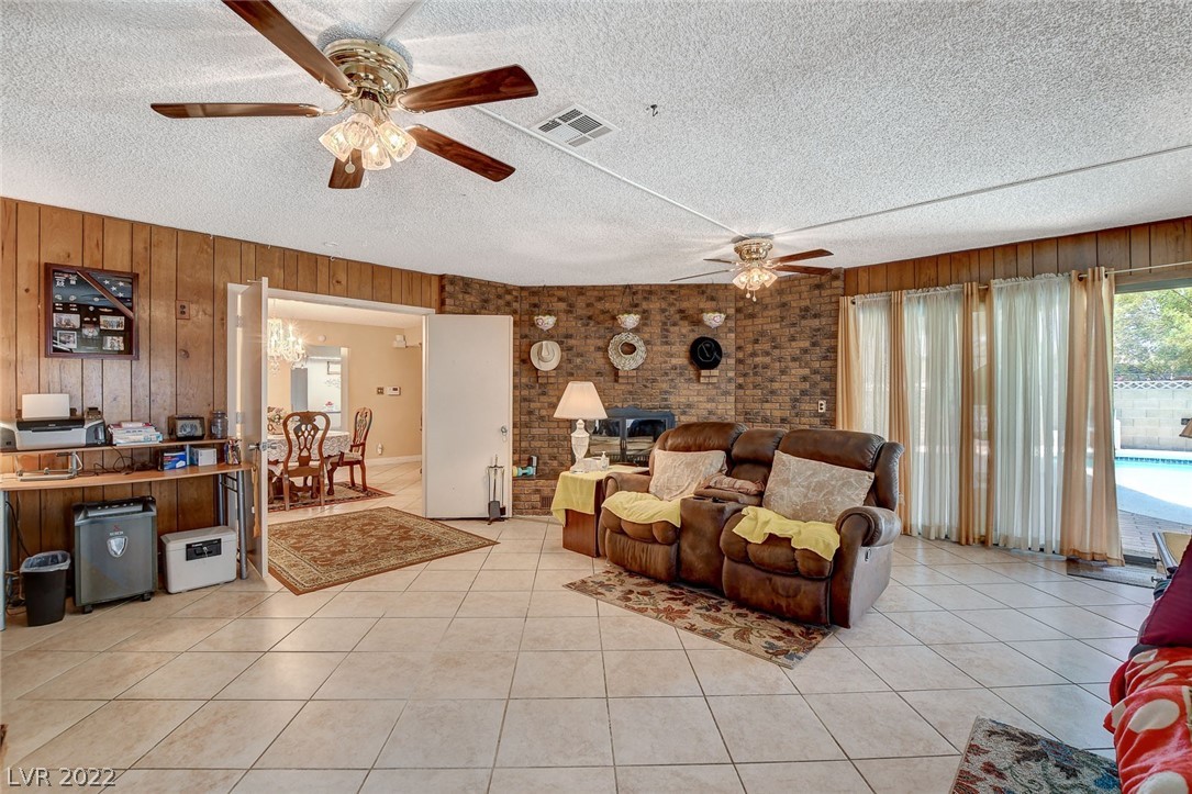 504 Anatolia Lane