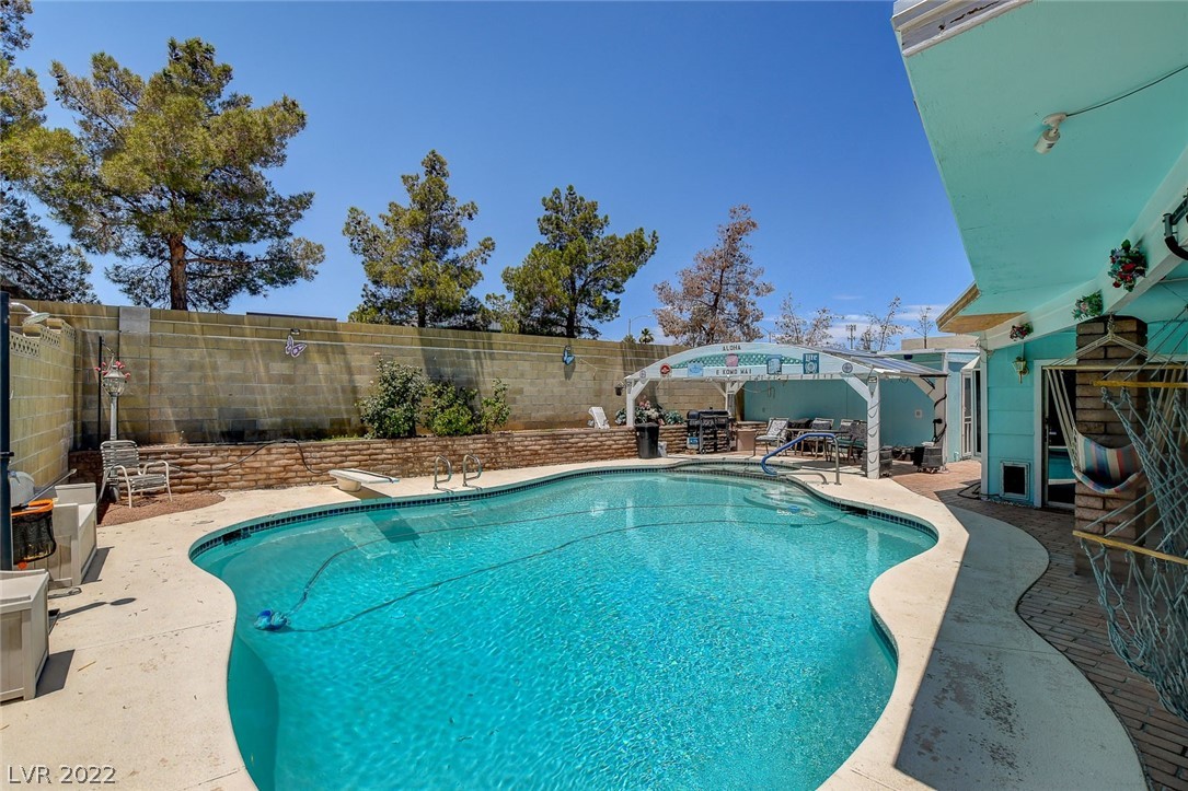 504 Anatolia Lane