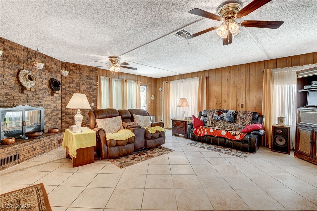504 Anatolia Lane