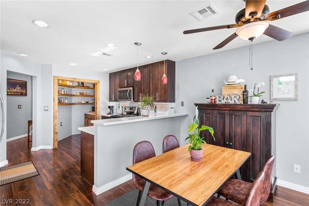 8208 Ogee Drive