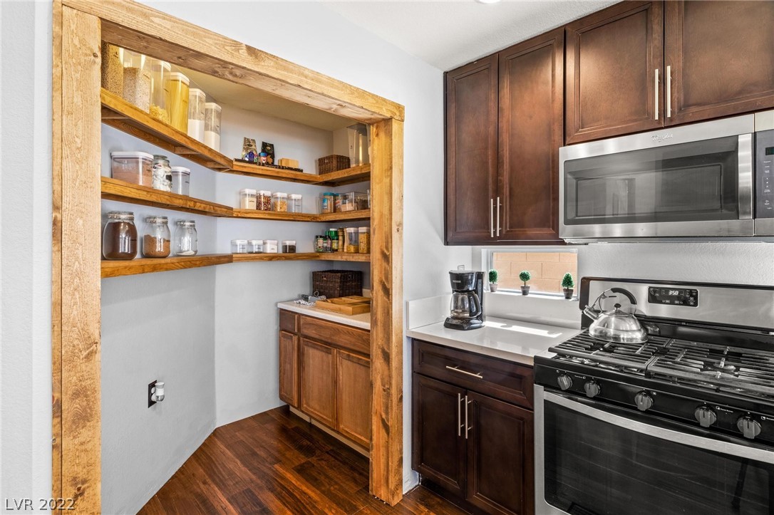 8208 Ogee Drive
