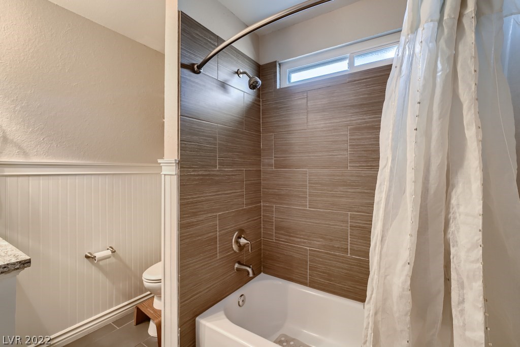 6236 Foothill Boulevard