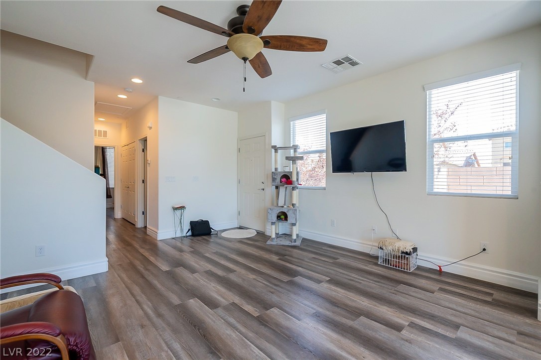 1192 Zardini Court