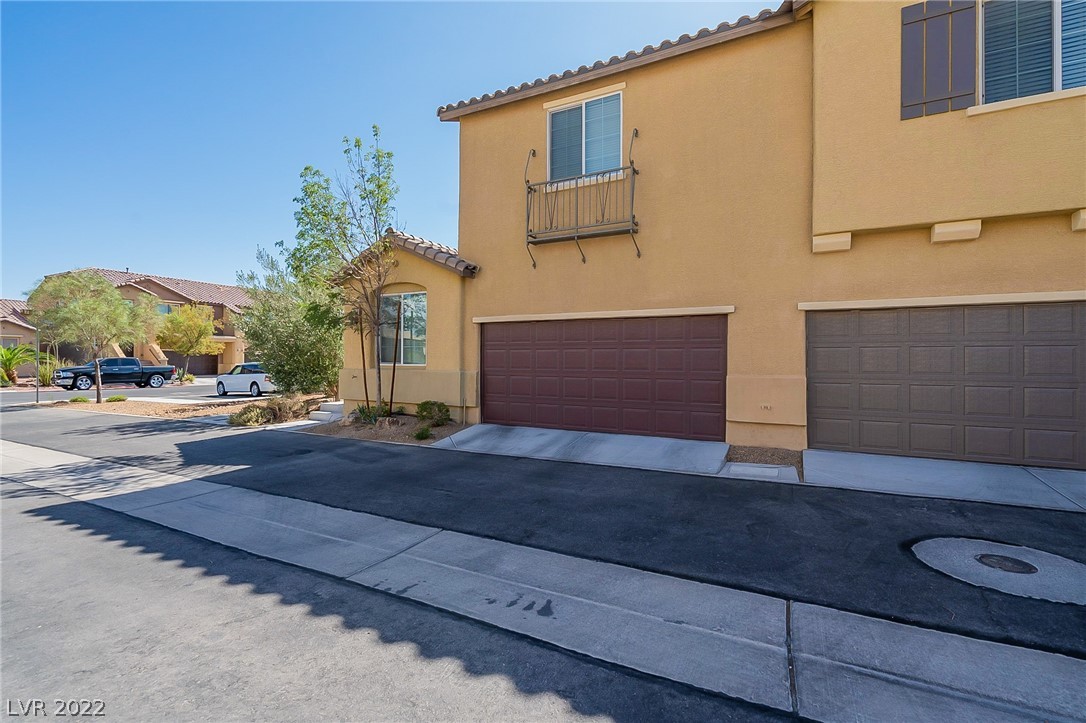 1192 Zardini Court