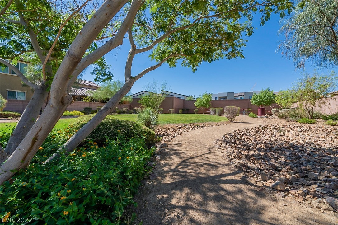 1192 Zardini Court