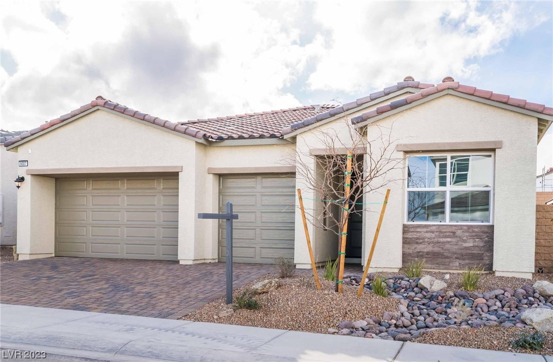 9007 Pinyon Bluff Street