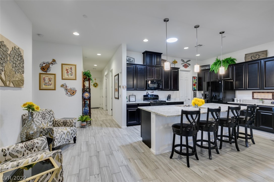 715 Orange Plume Walk