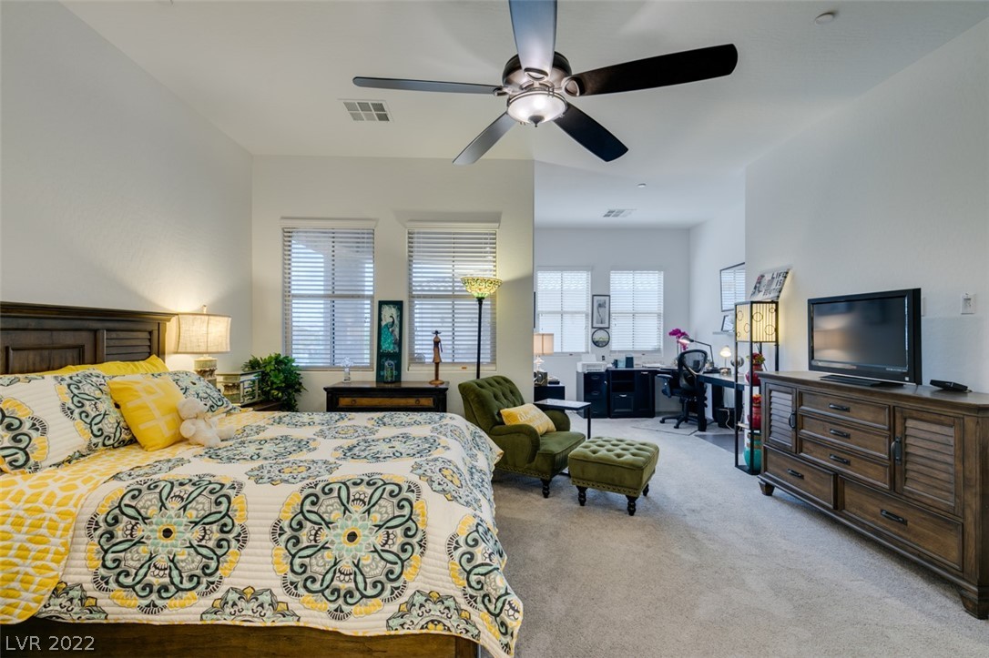 715 Orange Plume Walk