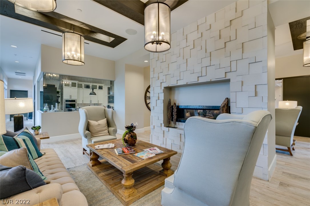 715 Orange Plume Walk