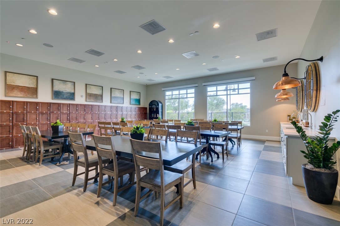 715 Orange Plume Walk