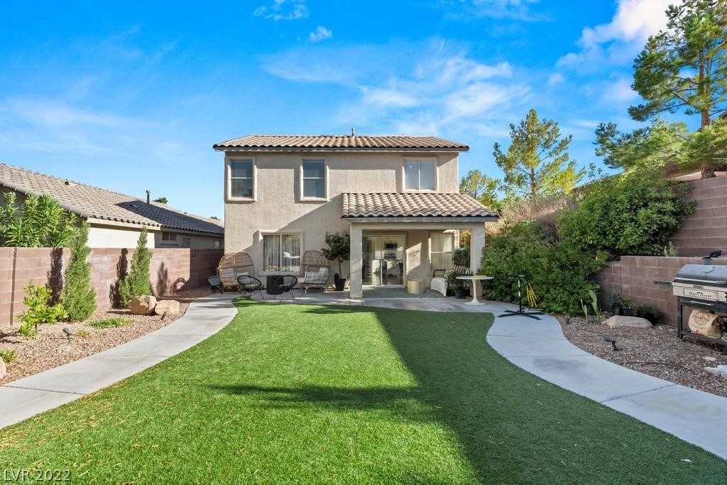 10554 Lilac Tree Avenue
