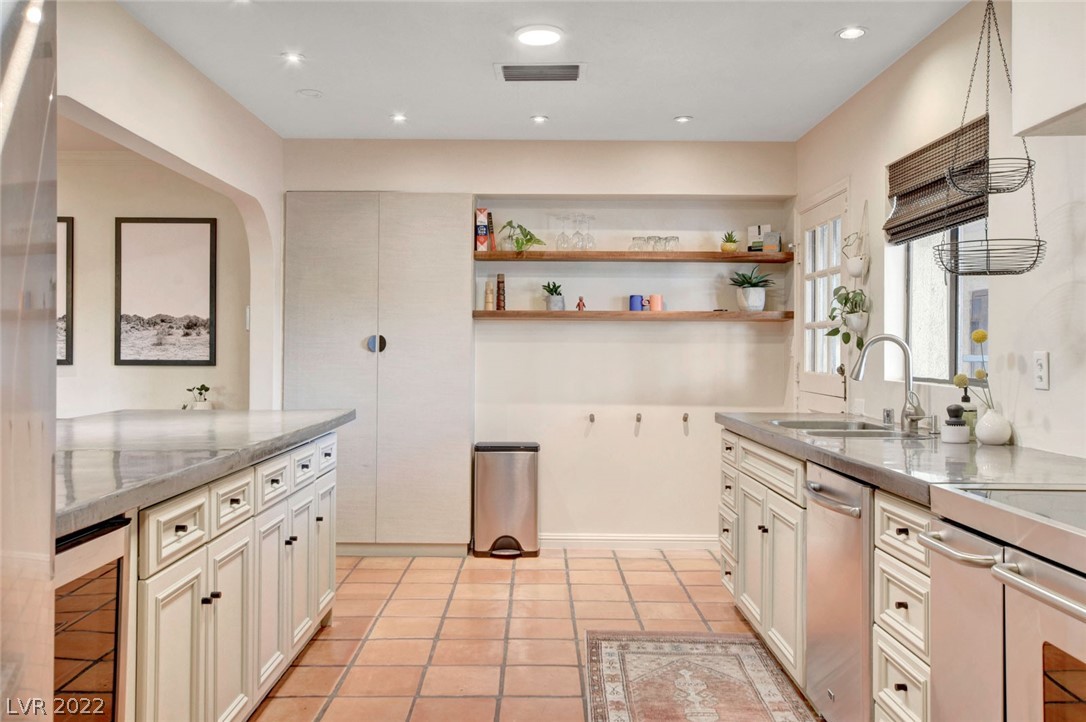 1313 S 15th Street