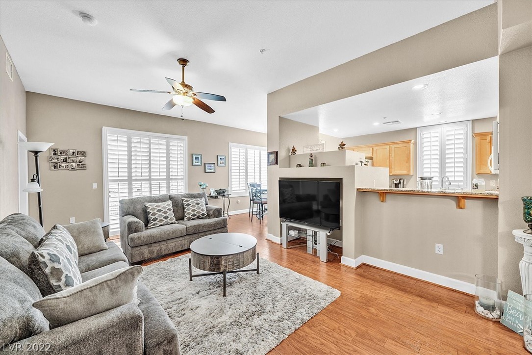 75 E Agate Avenue Unit: 205