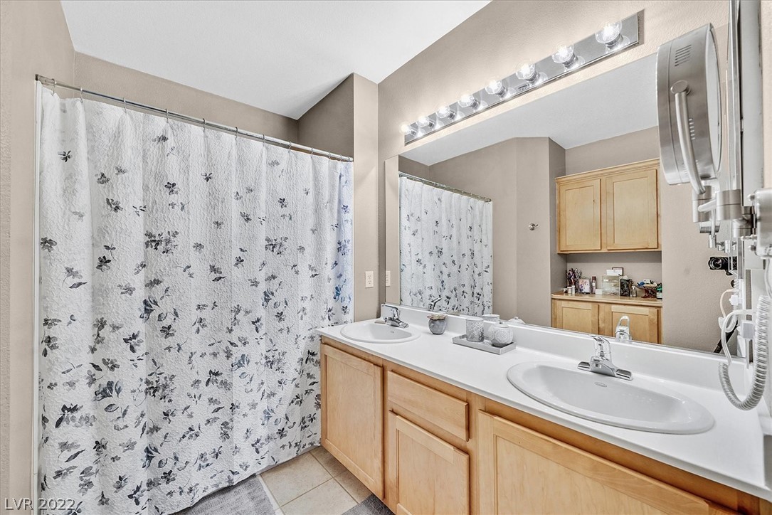 75 E Agate Avenue Unit: 205