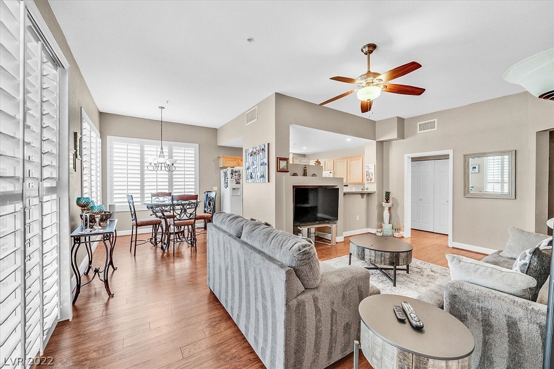 75 E Agate Avenue Unit: 205