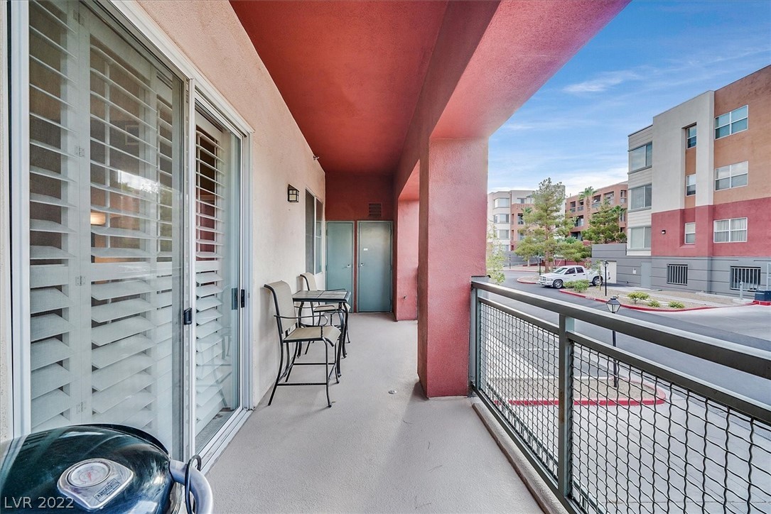 75 E Agate Avenue Unit: 205