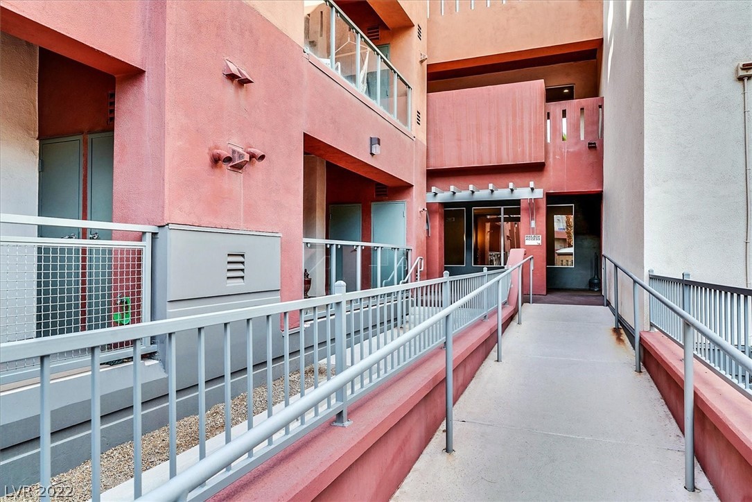 75 E Agate Avenue Unit: 205
