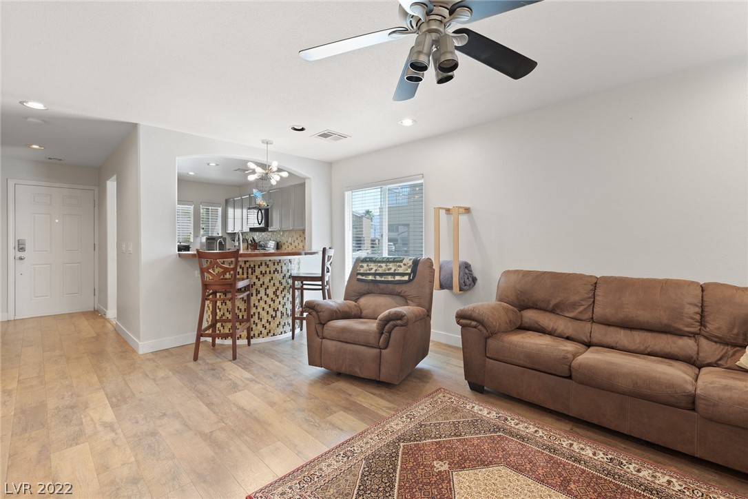 8953 Careful Canvas Avenue