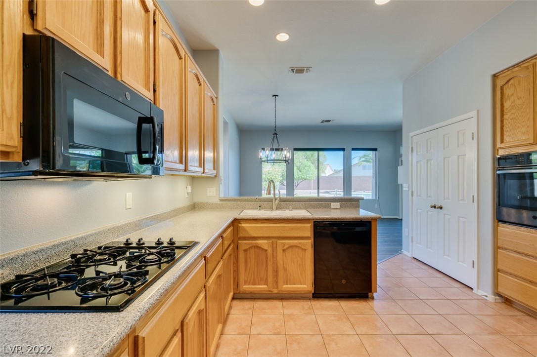 2074 High Mesa Drive