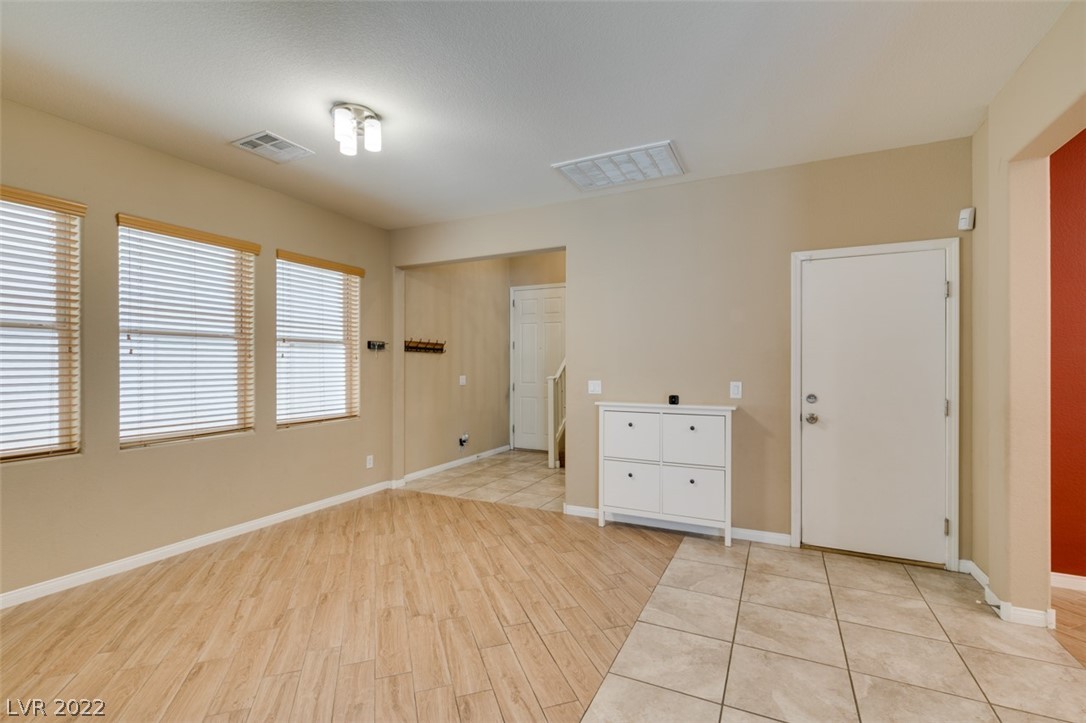 10678 Verona Wood Street