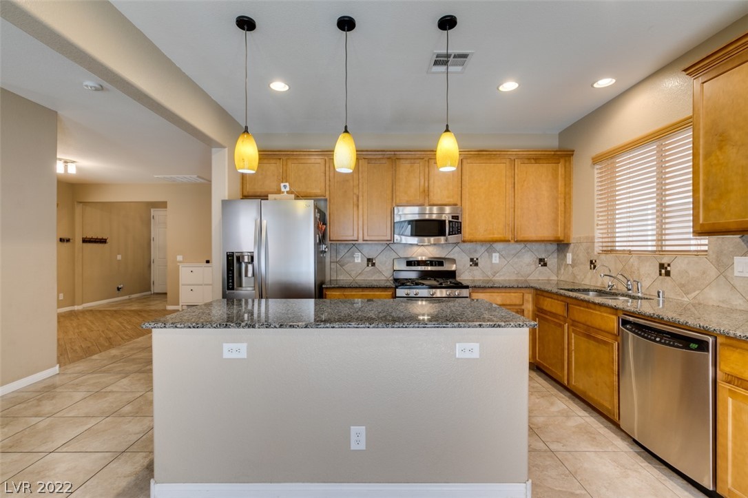 10678 Verona Wood Street