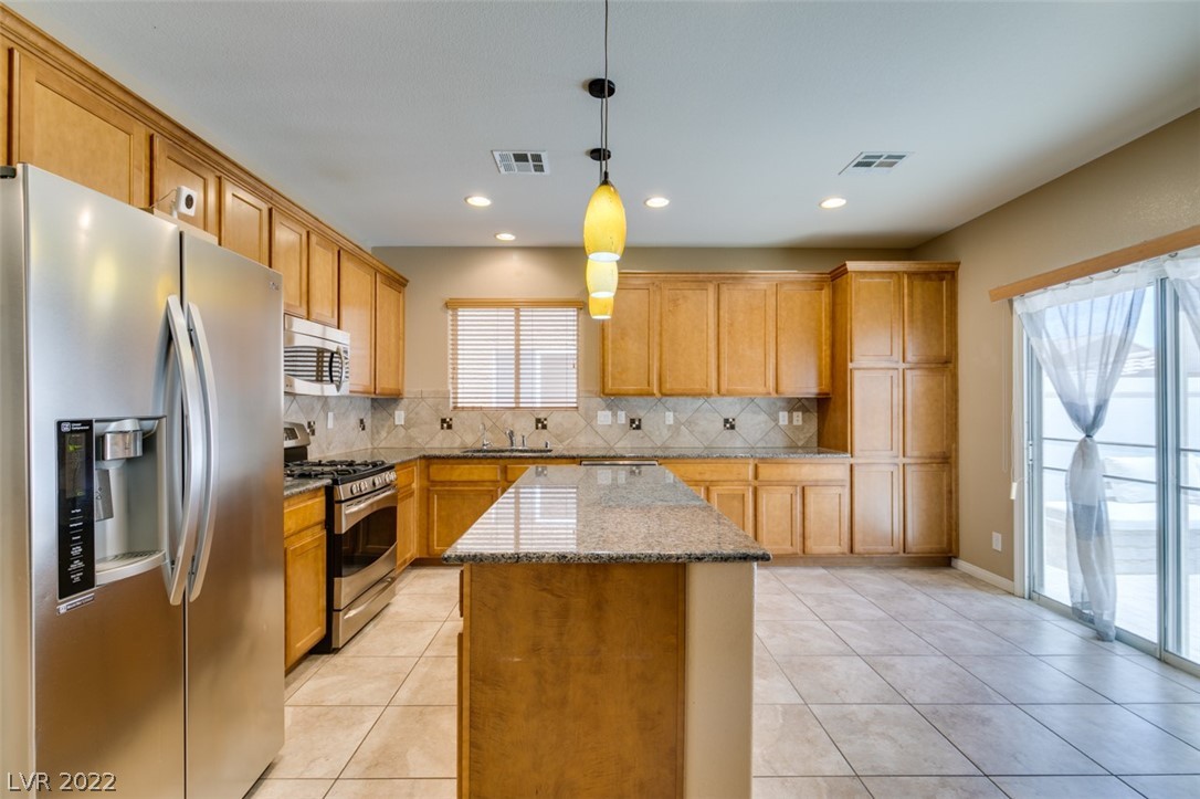 10678 Verona Wood Street