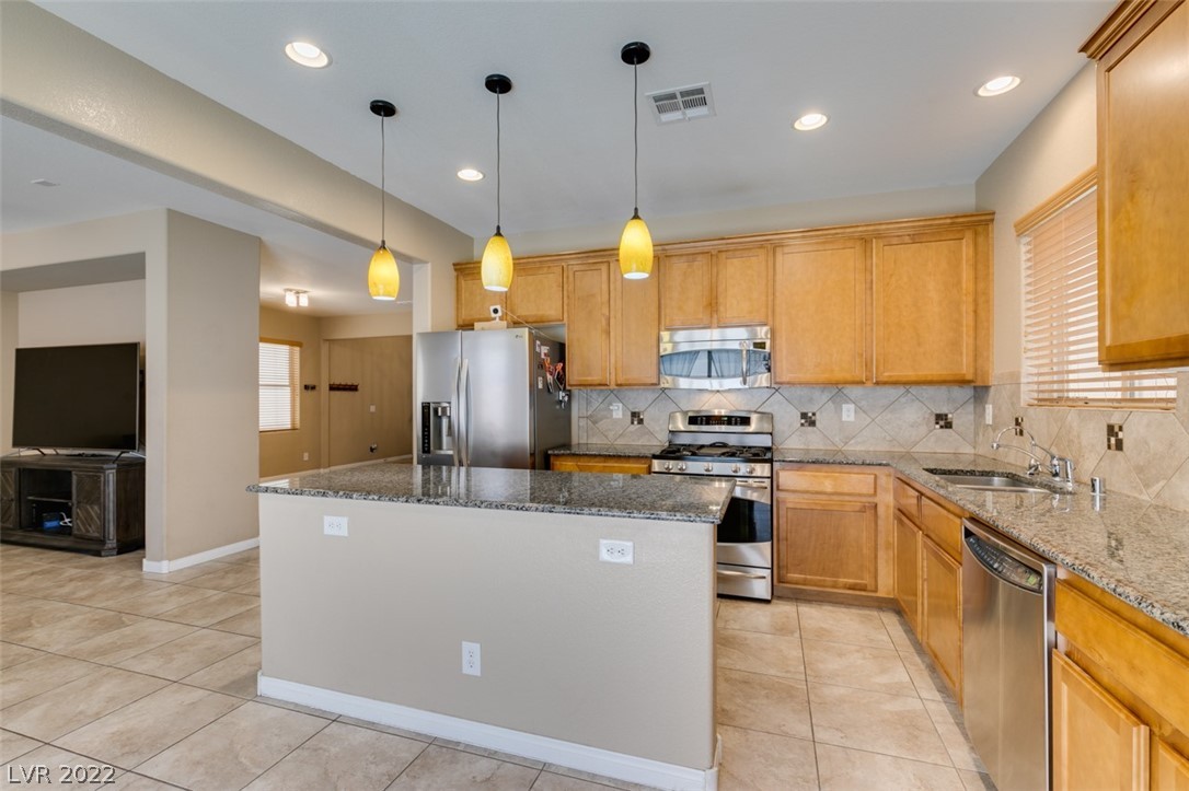 10678 Verona Wood Street