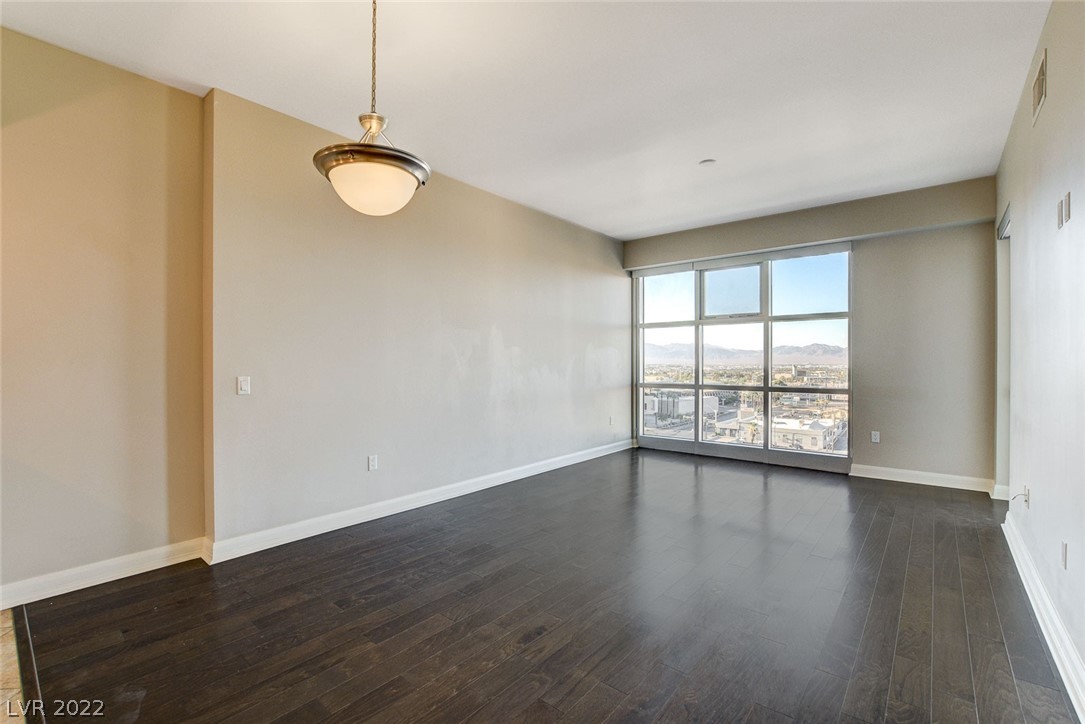 150 Las Vegas Boulevard Unit: 919