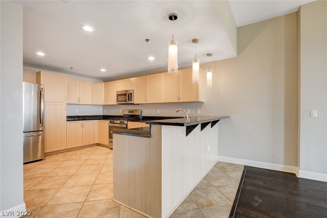 150 Las Vegas Boulevard Unit: 919