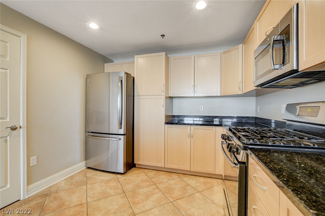 150 Las Vegas Boulevard Unit: 919
