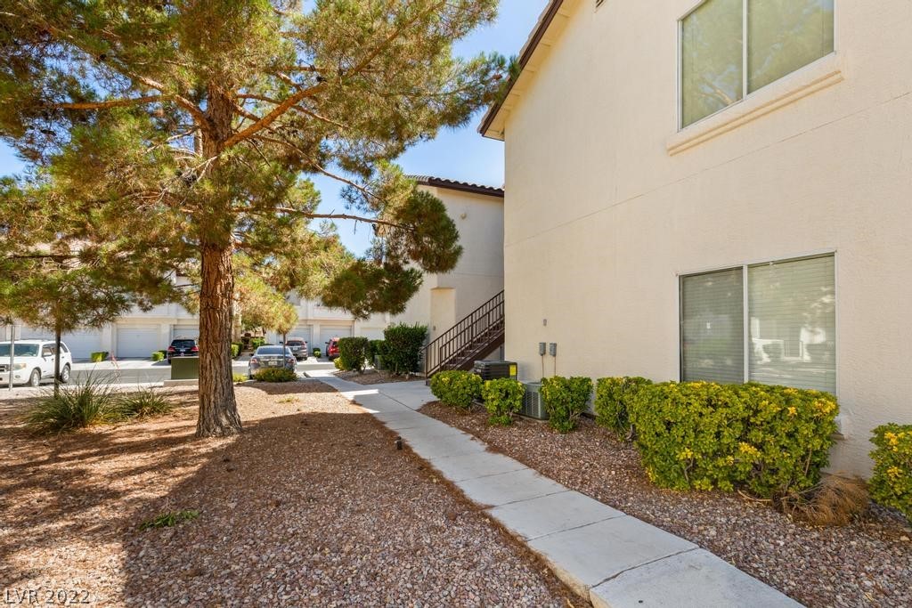 7230 Indian Creek Lane Unit: 203