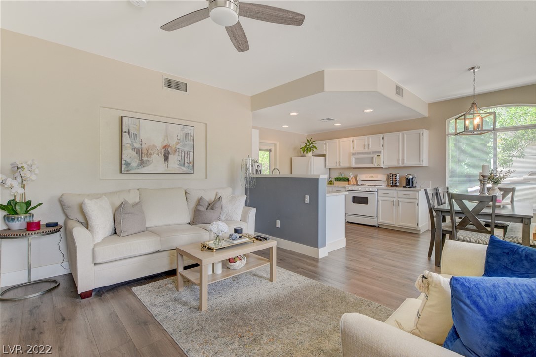 10211 Red Pueblo Place Unit: 202