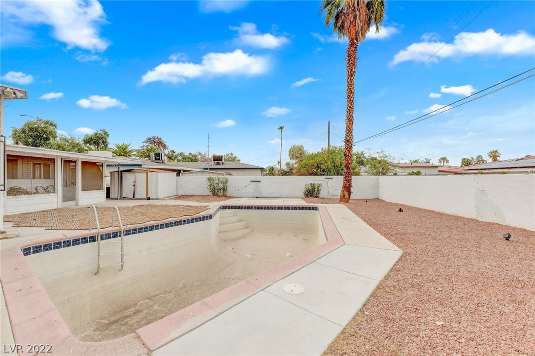 2217 Santa Rosa Drive